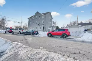 464 Birch St, Fall River, MA 02724 - Photo 5