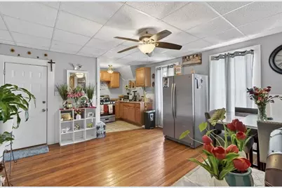 464 Birch St, Fall River, MA 02724 - Photo 17