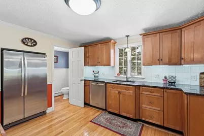 642 Laurel Street, Longmeadow, MA 01106 - Photo 15