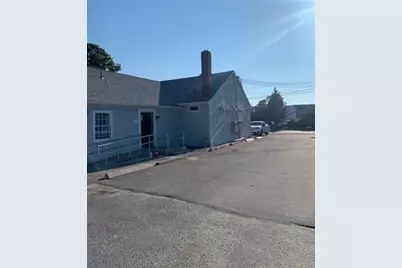 32 Scranton Ave, Falmouth, MA 02540 - Photo 3