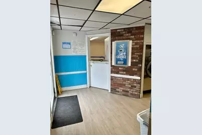 32 Scranton Ave, Falmouth, MA 02540 - Photo 5