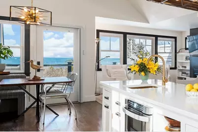 1030 Washington St, Gloucester, MA 01930 - Photo 5