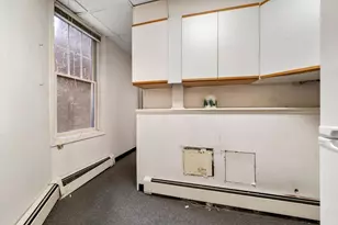 4 Derne St, Boston, MA 02114 - Photo 7