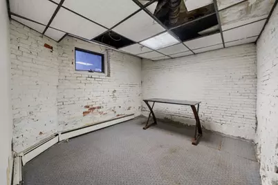 4 Derne St #1, Boston, MA 02114 - Photo 15