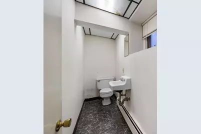 4 Derne St #1, Boston, MA 02114 - Photo 13