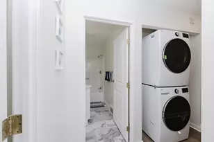 90 Quincy Shore Dr, Quincy, MA 02171 - Photo 11