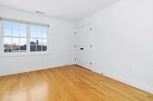 19 Everett St, Waltham, MA 02453 - Photo 31