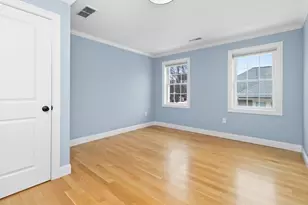 19 Everett St, Waltham, MA 02453 - Photo 23