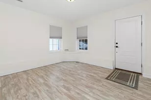 19 Everett St, Waltham, MA 02453 - Photo 19