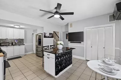 24 Mague Ave #24, Newton, MA 02465 - Photo 7