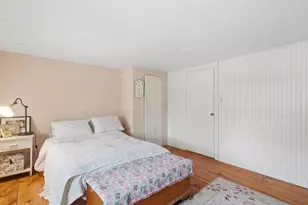 12 Parsons St, Newburyport, MA 01950 - Photo 21