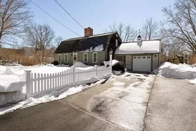 49 Raymond St, Weymouth, MA 02189 - Photo 1
