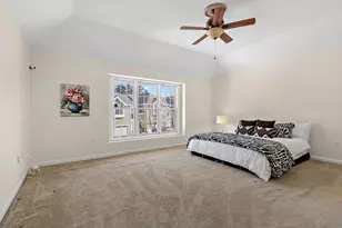 51 Knowlton Cir, Upton, MA 01568 - Photo 11