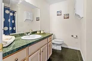 51 Knowlton Cir, Upton, MA 01568 - Photo 13