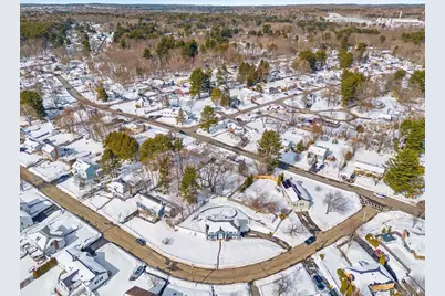 56 Puddingstone Ln, Bellingham, MA 02019 - Photo 37