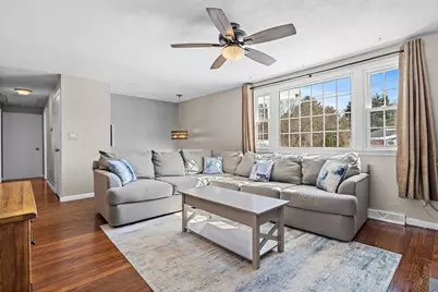 56 Puddingstone Ln, Bellingham, MA 02019 - Photo 5