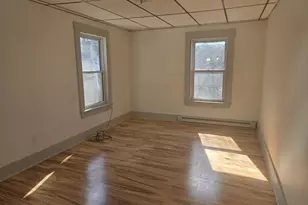 40 Garnet St, Fitchburg, MA 01420 - Photo 5