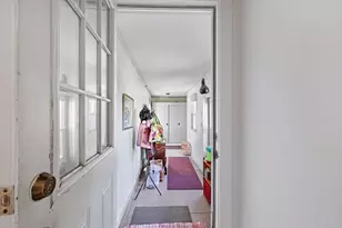 61 Oxford St, Fairhaven, MA 02719 - Photo 11