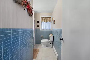 61 Oxford St, Fairhaven, MA 02719 - Photo 19