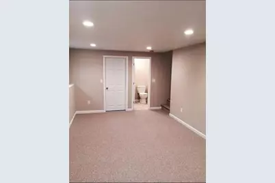 12 Brentwood Ave, Avon, MA 02322 - Photo 7