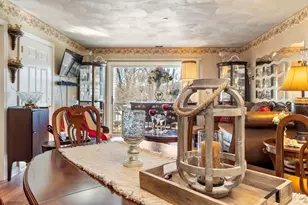 330 Sunderland Rd, Worcester, MA 01604 - Photo 9