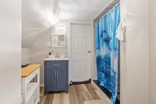 29 Forest St, Fitchburg, MA 01420 - Photo 11