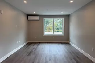 251 Sladen St, Dracut, MA 01826 - Photo 9