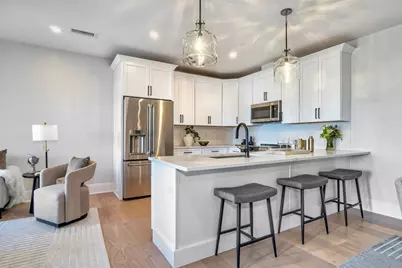 62 Foundry St #507, Wakefield, MA 01880 - Photo 3