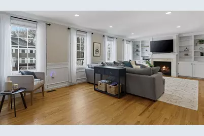 41 Glenvale Ave, Billerica, MA 01821 - Photo 3