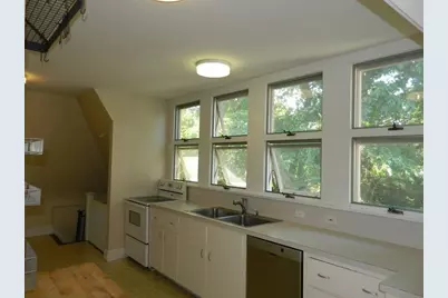 24 Warren #2, Salem, MA 01970 - Photo 9