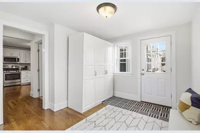 33-35 Howard Street #35-1, Watertown, MA 02472 - Photo 3