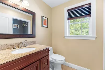 890 Maple St, Mansfield, MA 02048 - Photo 15