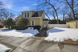 42 Carroll St, Springfield, MA 01118 - Photo 35
