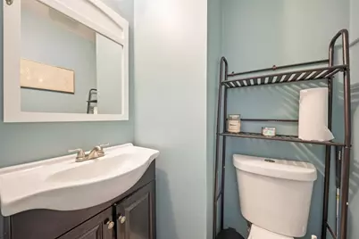 33 Ferson St, Nashua, NH 03060 - Photo 9