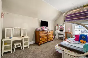 12 Arthur St, Gloucester, MA 01930 - Photo 23