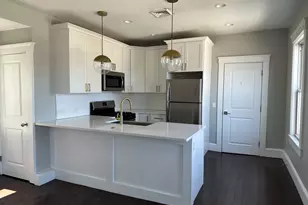 181 Chelsea St, Everett, MA 02149 - Photo 1