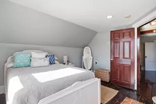 325 Mountain Ave, Revere, MA 02151 - Photo 19