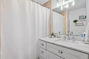 325 Mountain Ave, Revere, MA 02151 - Photo 17