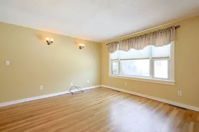 440 South St, Plainville, MA 02762 - Photo 17