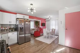 28 Warnock St, Lowell, MA 01852 - Photo 3