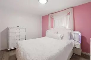 28 Warnock St, Lowell, MA 01852 - Photo 11