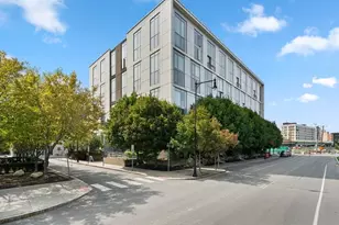 1 Earhart St, Cambridge, MA 02141 - Photo 19