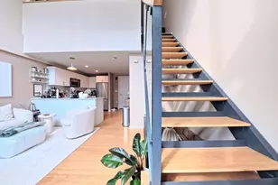 1 Earhart St, Cambridge, MA 02141 - Photo 9