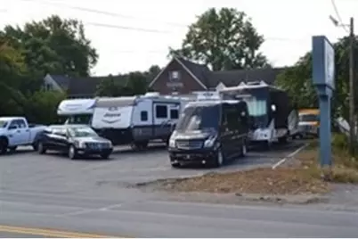 639 Rogers St, Lowell, MA 01852 - Photo 7