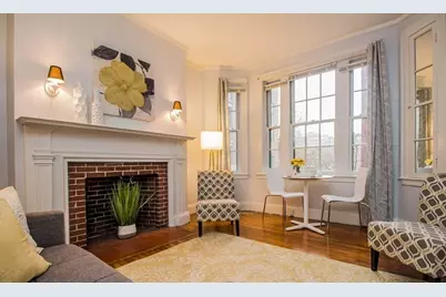 1253 Beacon St #A5, Brookline, MA 02446 - Photo 1