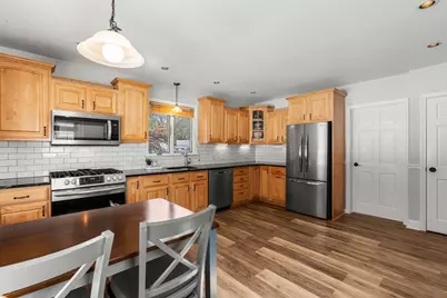 4 Wood St, Chelmsford, MA 01863 - Photo 5