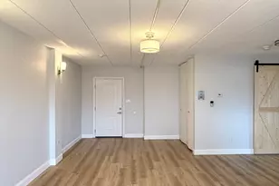 995 Mass Ave, Arlington, MA 02476 - Photo 3