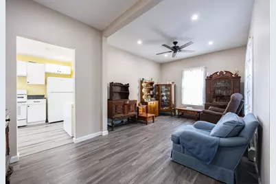 7 Pearl St, Waltham, MA 02453 - Photo 17