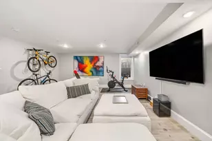 55 Hutchings St, Boston, MA 02121 - Photo 11