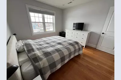 563 Broadway #302, Somerville, MA 02144 - Photo 9
